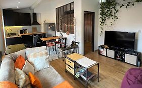 T2 De 40 M2 - Facile D'Acces, Lumineux Et Au Calme